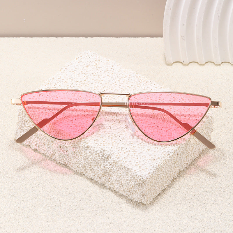Cat-Eye Sunglasses Bowlift