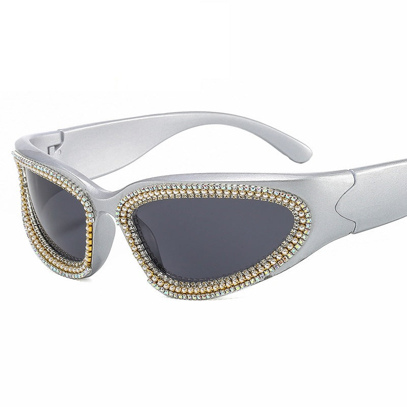 Ladies stylish sunglasses with sparkling crystal frame Bowlift