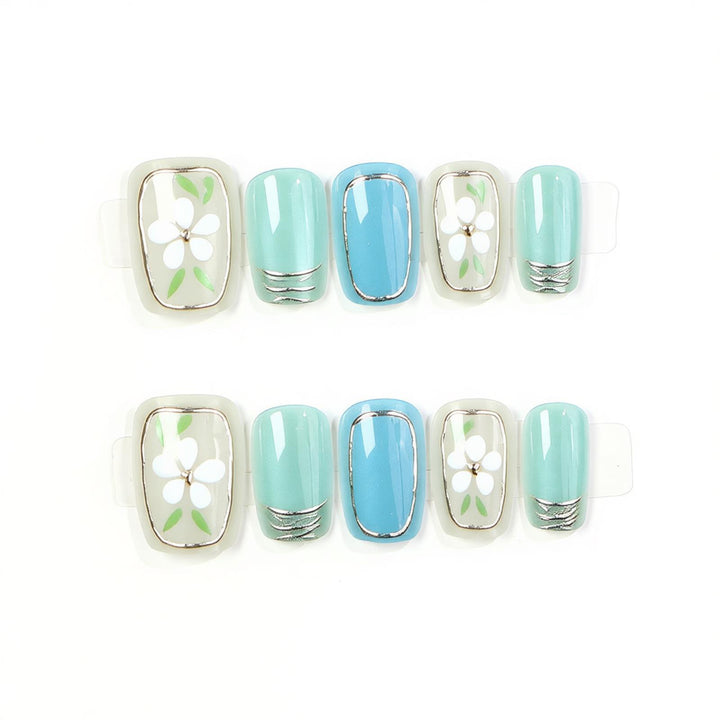 Decorative Press-On Nail Set with Floral Accents Bowlift