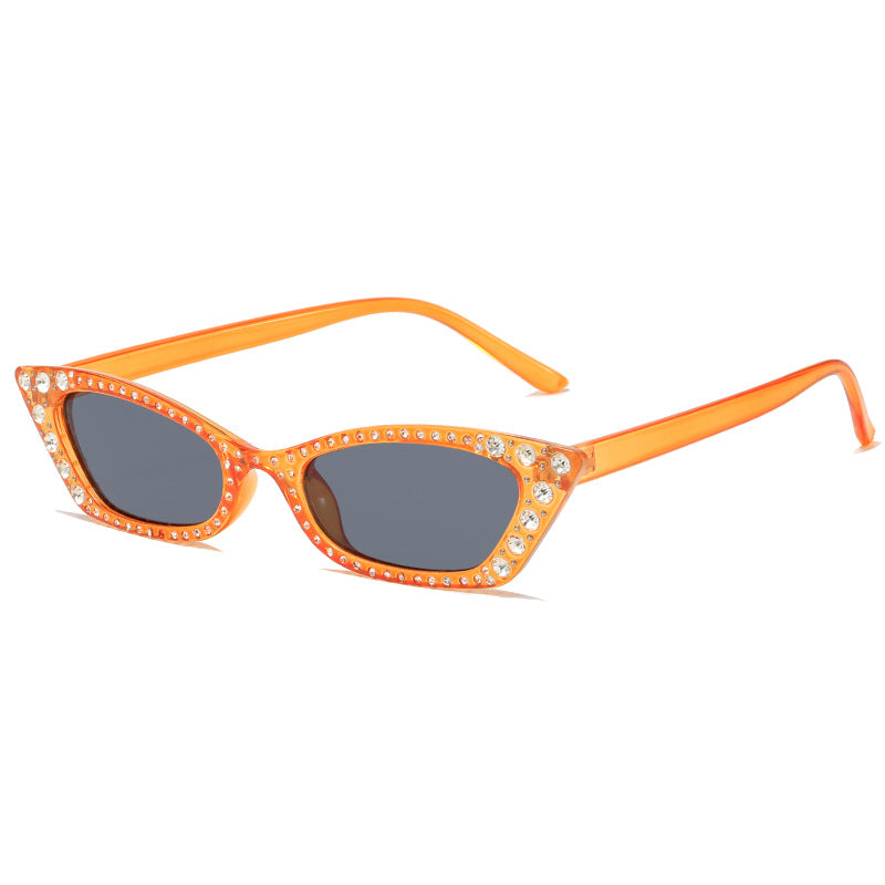 Women's extravagant Cat-Eye sunglasses with crystal embellishments Bowlift