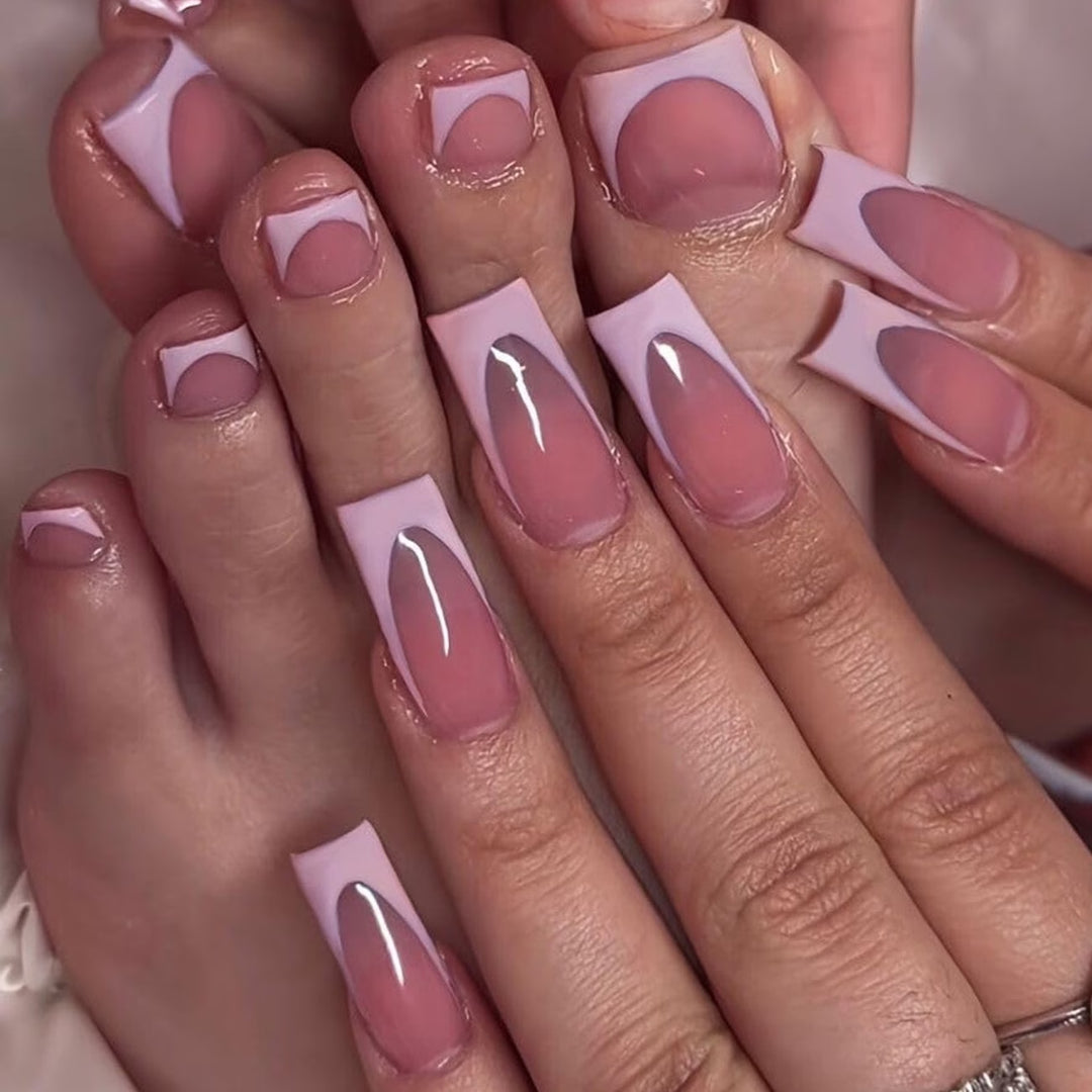 Stylish Press-On Nail Art Set Bowlift