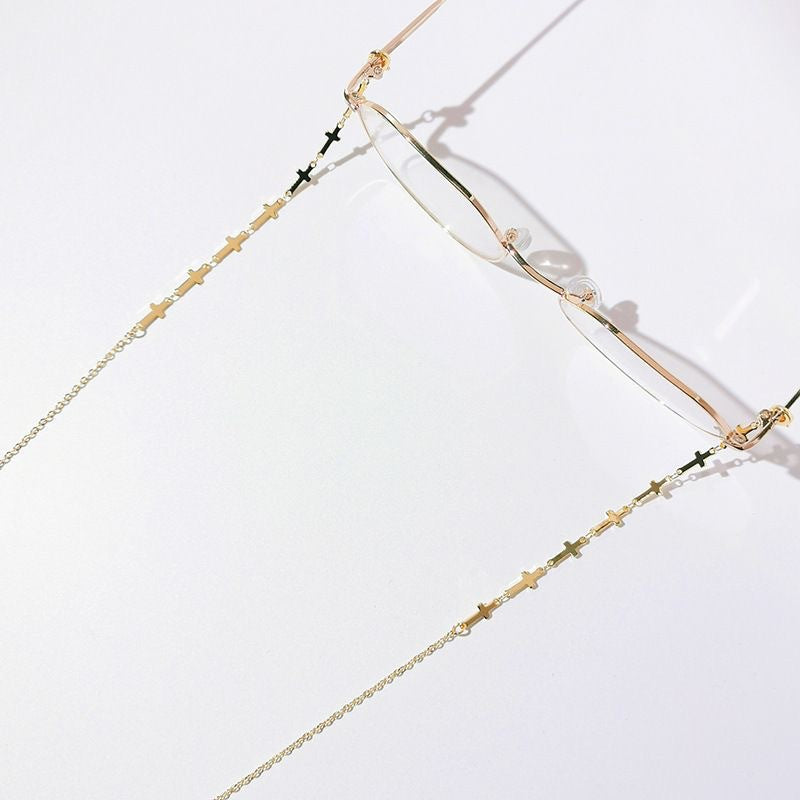 Stylish jewelry necklace with modern elements Bowlift