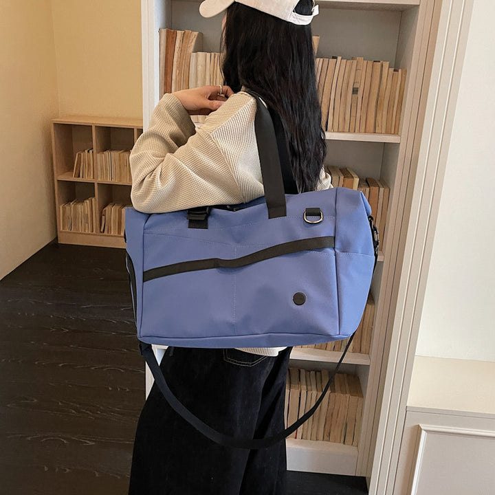 Spacious Gym Shoulder Bag Bowlift