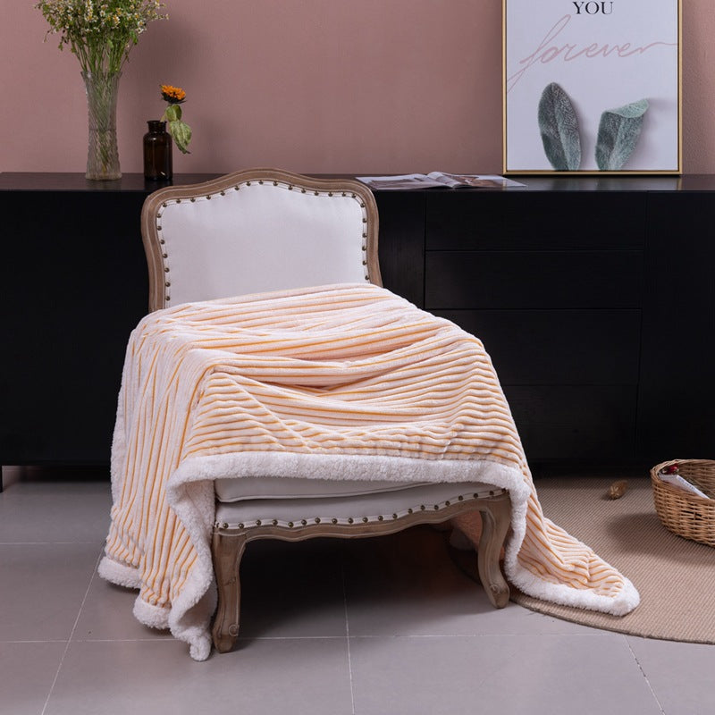 Women's luxurious and soft cuddle blanket with velvety surface Bowlift