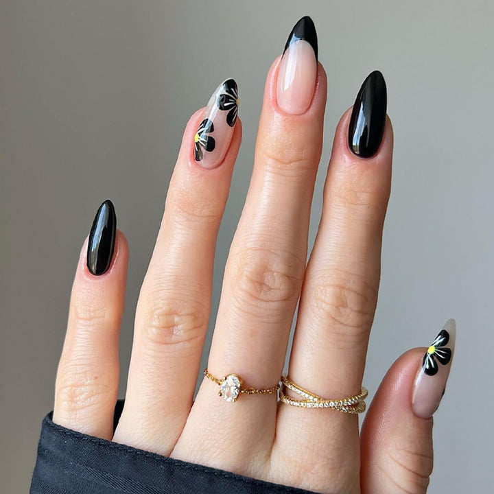 Artificial nail set with unique patterns Bowlift