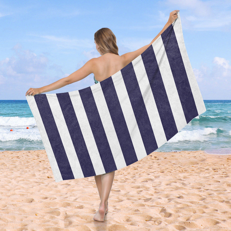 Beach towel with creative heart design Bowlift