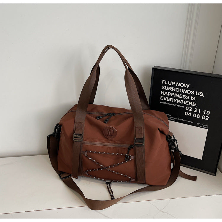 Sleek Multi-Compartment Travel Duffle