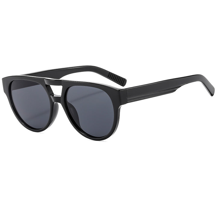 Ladies fashionable cat-eye sunglasses in elegant tortoise look Bowlift