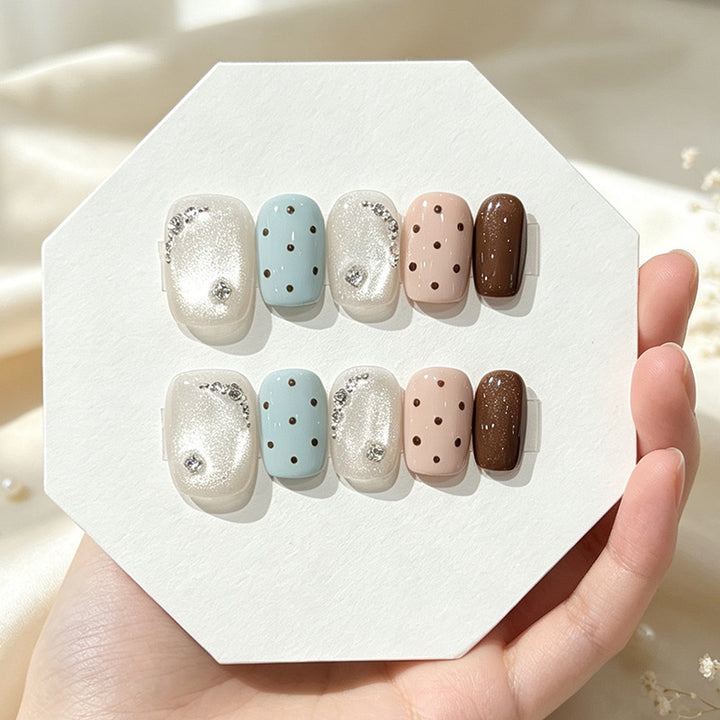 Luxury Decorative Press-On Nail Set Bowlift