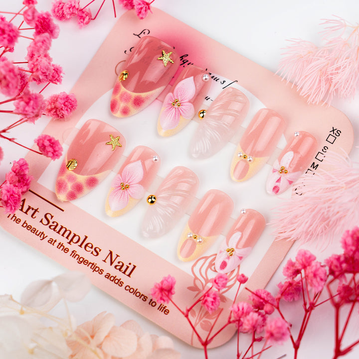 Decorative artificial nails with floral elements Bowlift