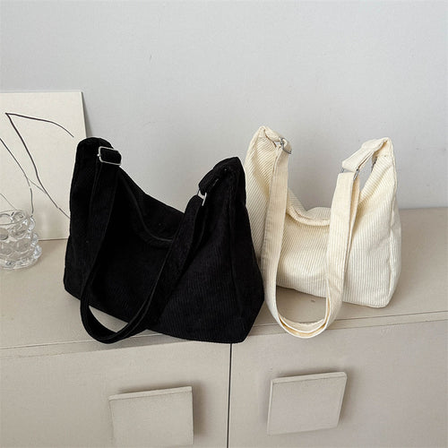 Modern Hobo Shoulder Bag Bowlift