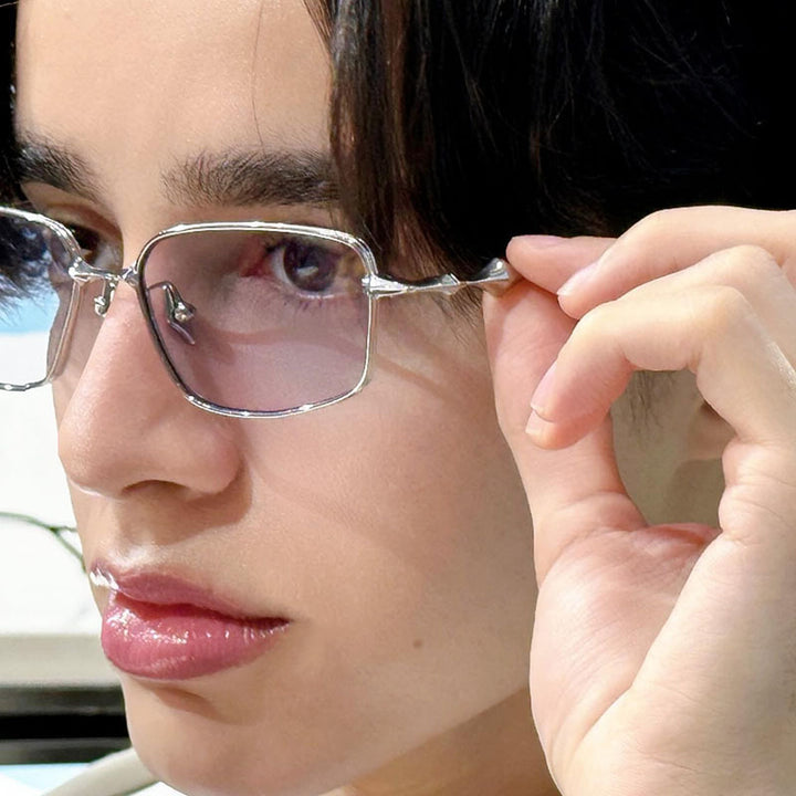 Women's stylish sunglasses with innovative frame and UV protection Bowlift