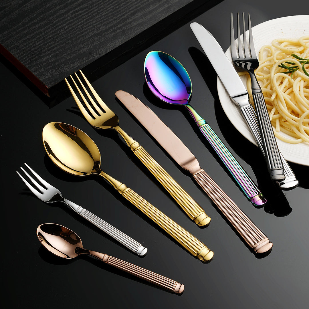 Elegant dessert spoon with exclusive surface design Bowlift