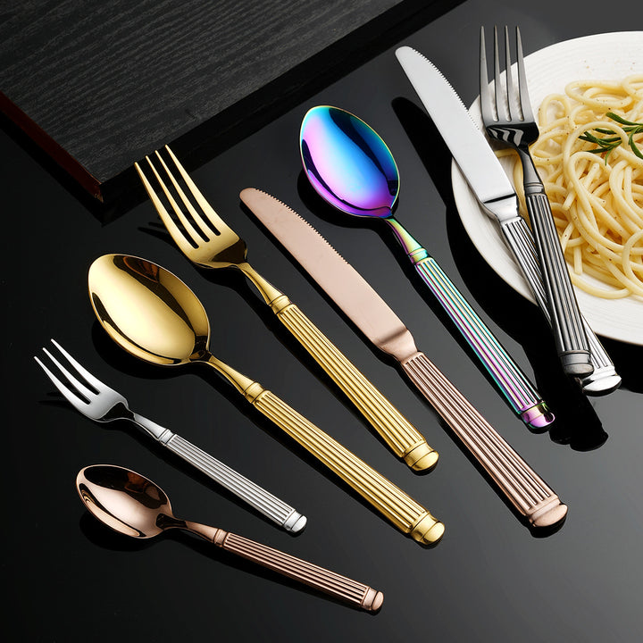 Elegant dessert spoon with exclusive surface design Bowlift