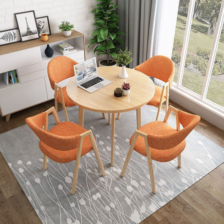 Dining chair with ergonomic upholstery and modern design Bowlift