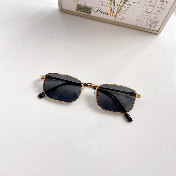 Fashionable glasses with square frame Bowlift