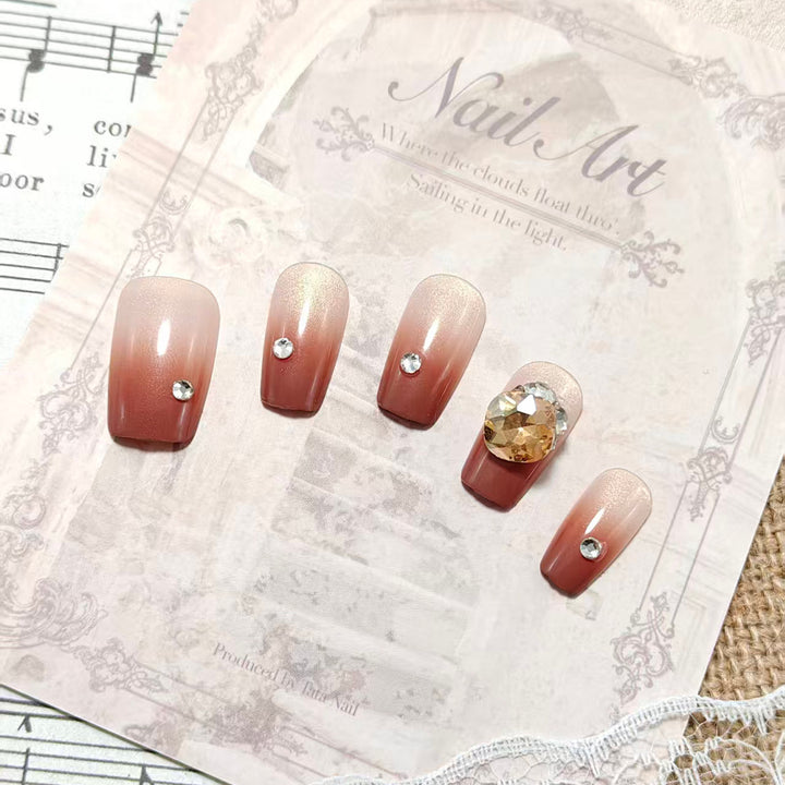 Artificial nails with glamorous 3D design Bowlift