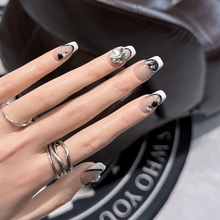 Decorative Press-On Nails with Elegant Gemstone Accents Bowlift