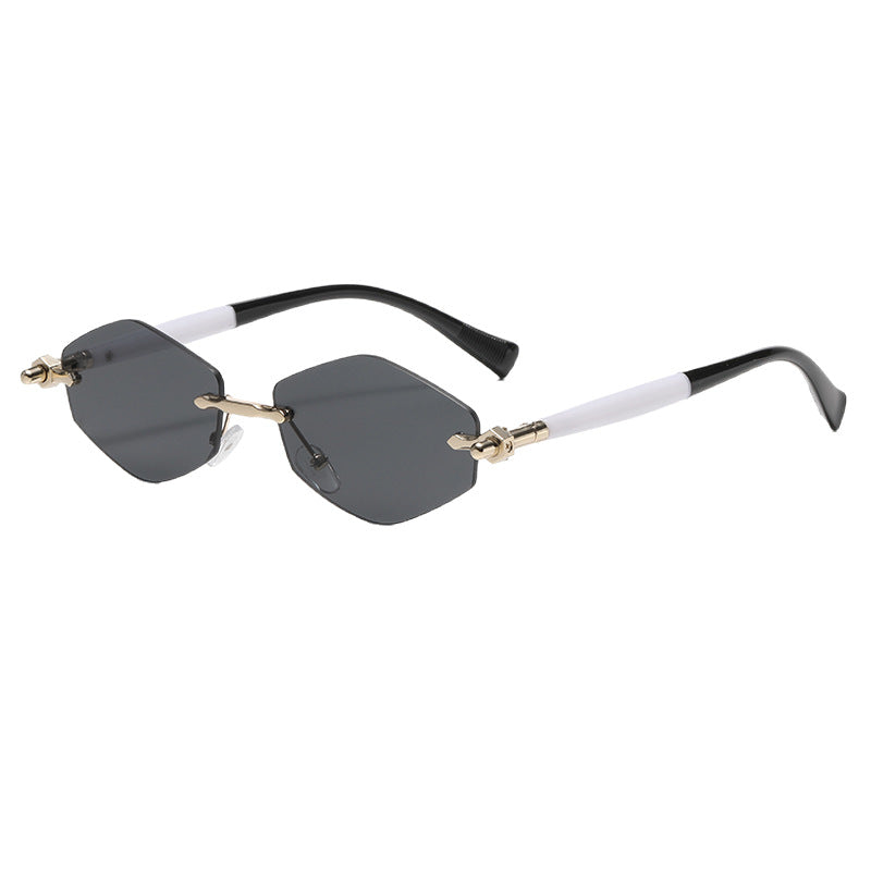 Women's futuristic sunglasses with oversized rectangular frame Bowlift
