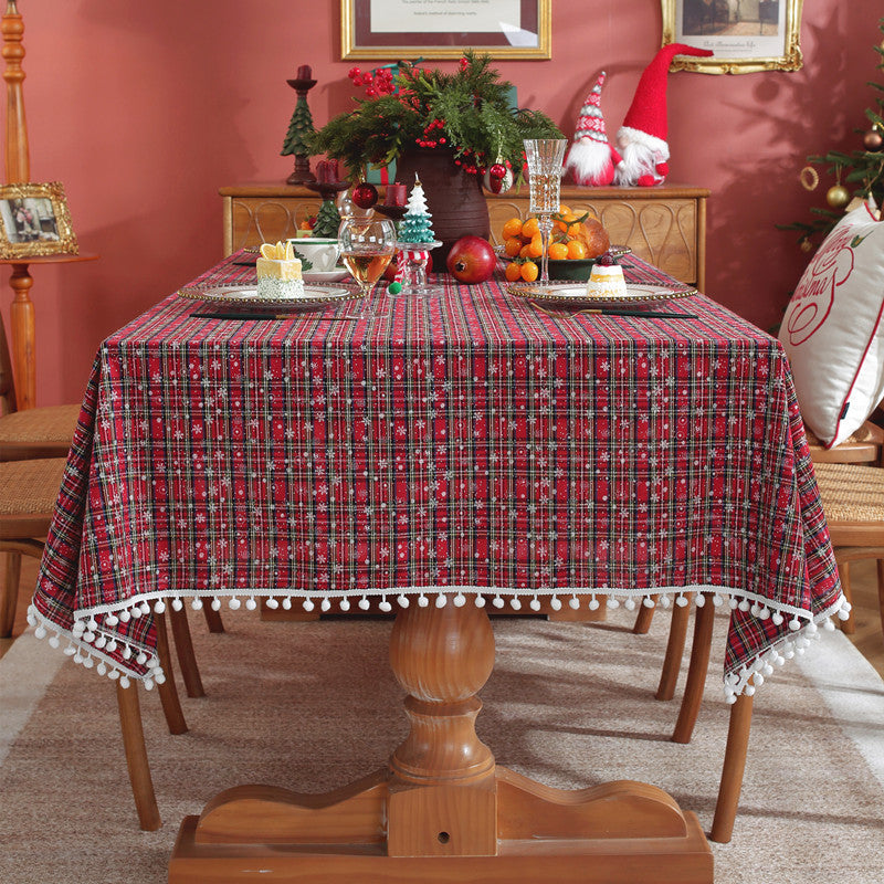 Classic Plaid Tablecloth