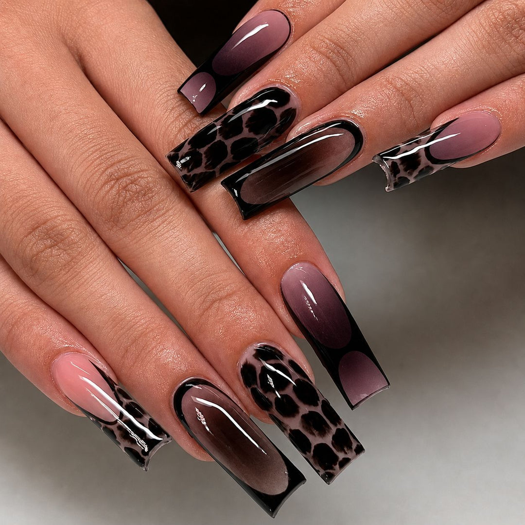 Premium Artificial Nails with Modern Design Bowlift