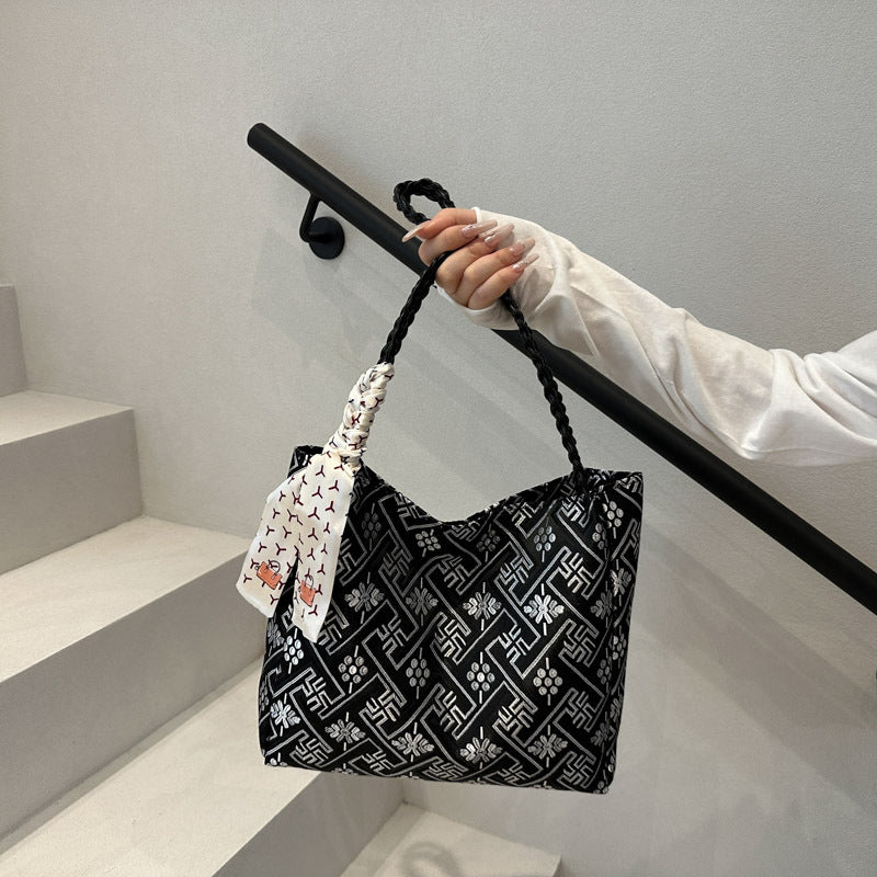 Elegant Patterned Tote Bag Bowlift