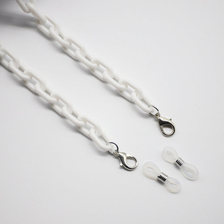 Fashionable Eyewear Chain Bowlift
