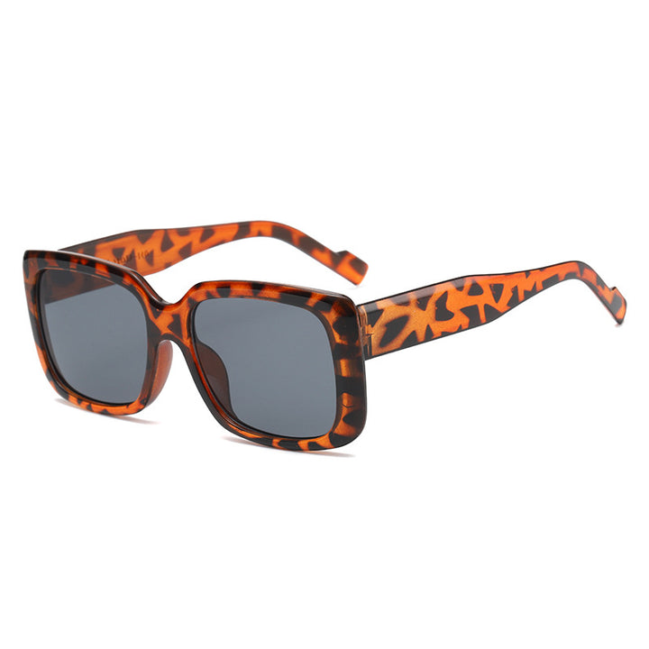 Women's fashionable square sunglasses with transparent frame and innovative design Bowlift