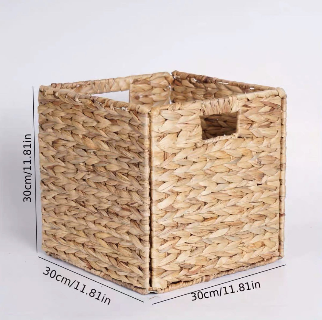 Rectangular storage basket with handwoven design Bowlift