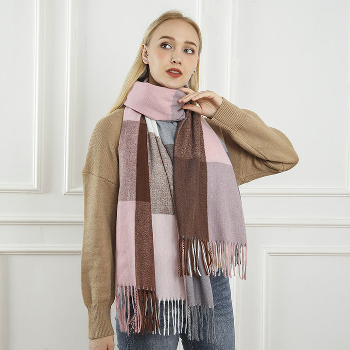 Ladies stylish patterned scarf Bowlift