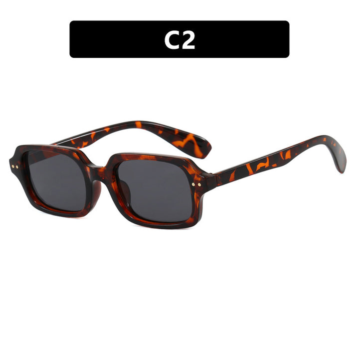 Ladies stylish square sunglasses with striking accents Bowlift
