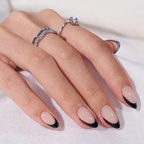 Chic Nail Art Design Bowlift