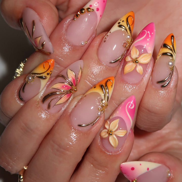 High-Design Floral Nail Art Extensions Bowlift