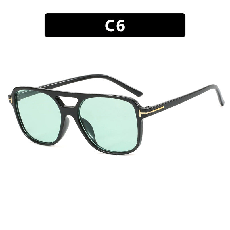 Women trendy square sunglasses with detailed frame Bowlift