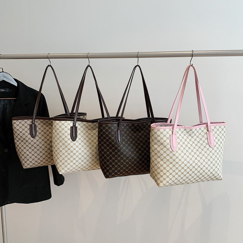 Elegant Geometric Pattern Tote Bag Bowlift