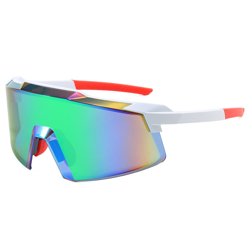 Ladies sports sunglasses with innovative shield design Bowlift