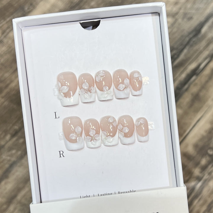 Floral Design Press-On Nail Art Kit Bowlift