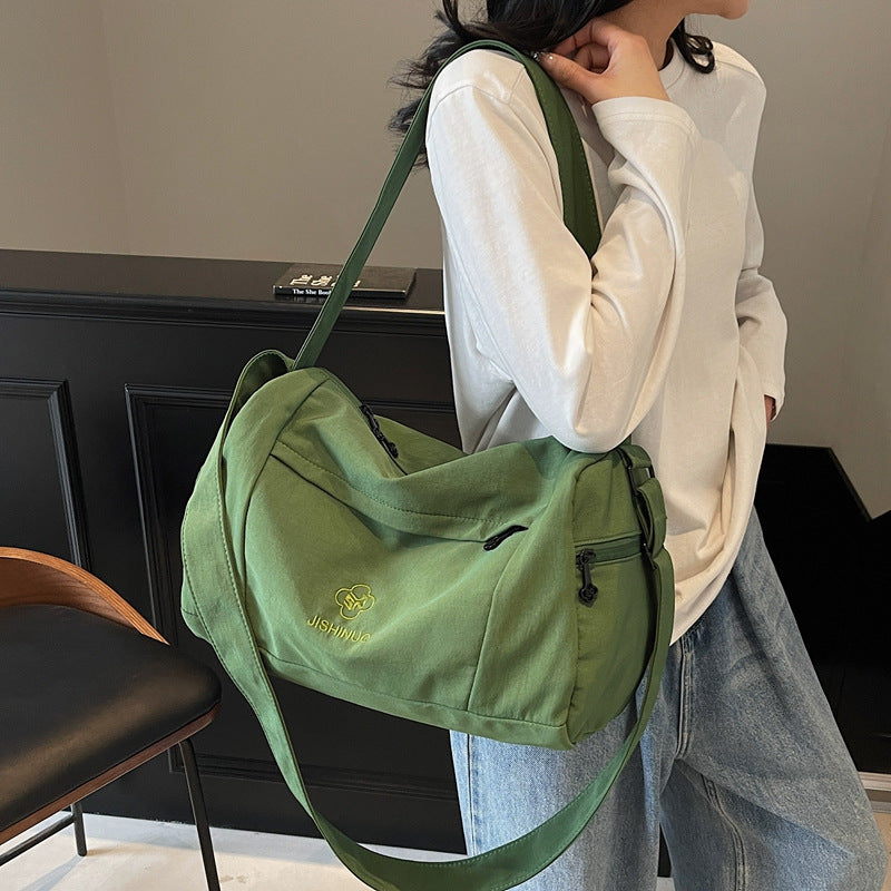 Modular Sports and Travel Bag Bowlift