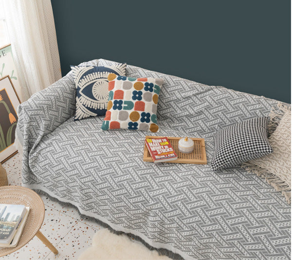 Decorative Pattern Throw Blanket