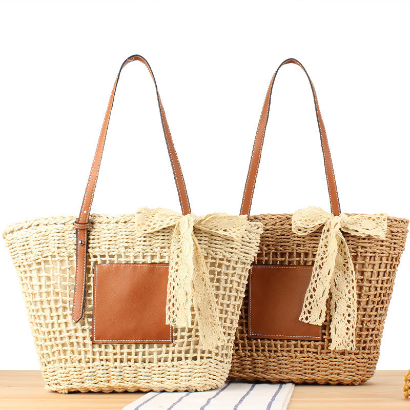 Elegant Braided Raffia Bag with Leather Accent Bowlift
