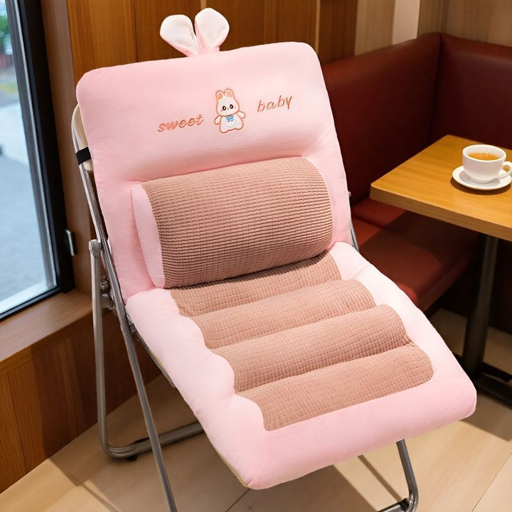 Plush seat cushion with ergonomic back support Bowlift