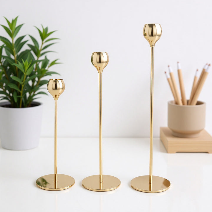 Chrome metal wig and hat display stand with weighted round base Bowlift