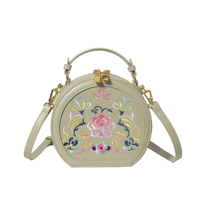 Vintage Floral Embroidered Handbag Bowlift
