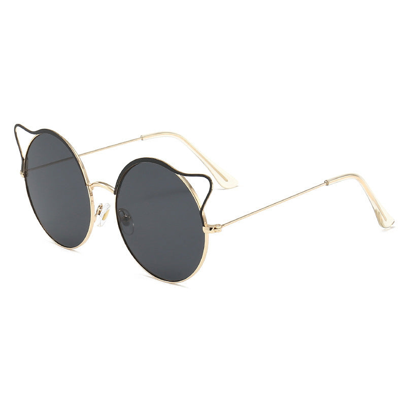 Fashionable Cat-Eye Sunglasses with Mirrored Lenses Bowlift