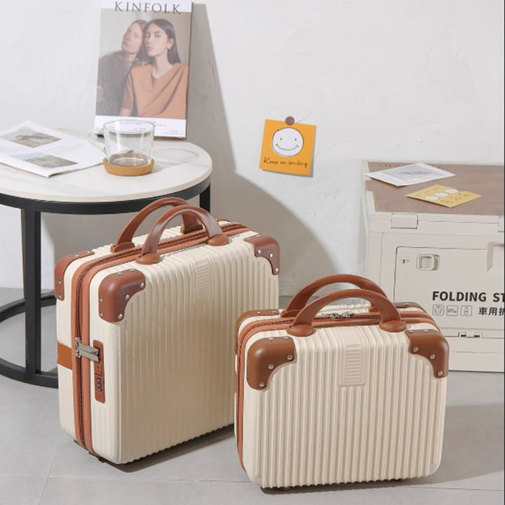 hard-shell cosmetic travel case with double top handles and reinforced corner protectors Bowlift