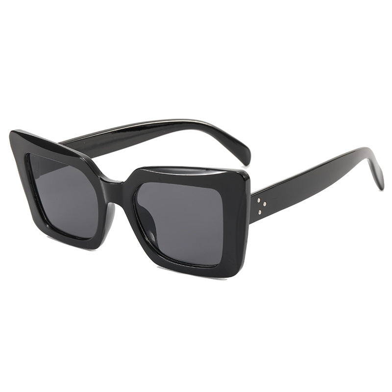 Women's square sunglasses with minimalist design Bowlift