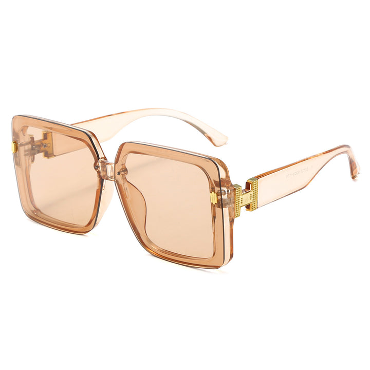 Women oversized fashionable sunglasses with luxurious frame Bowlift