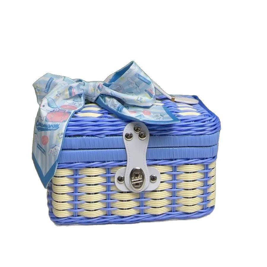 Women Robust Rattan Storage Box Bowlift