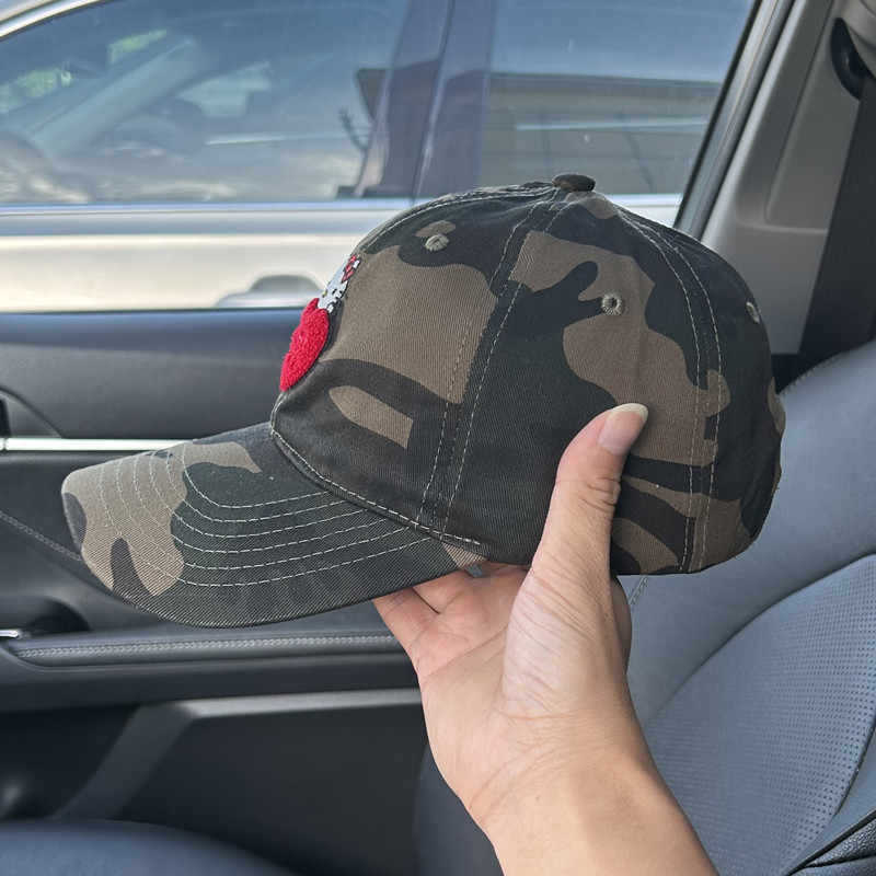 Unisex Camouflage Embroidered Cap Bowlift