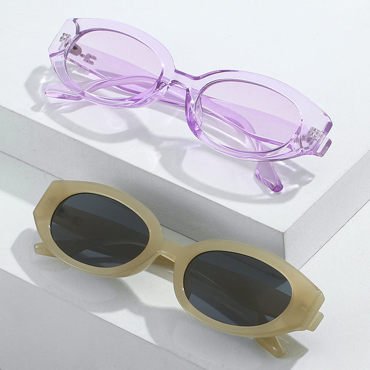 Fashion-Forward Statement Oval Sunglasses Bowlift